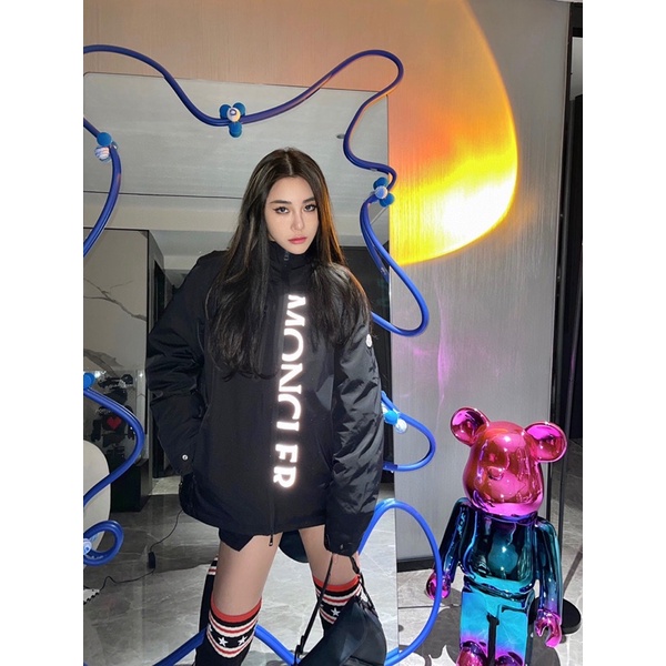 Áo khoác phao gió cho nữ dáng thể thao thương hiệu Moncler cao cấp