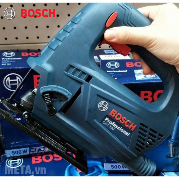 Máy cưa lọng Bosch GST 700