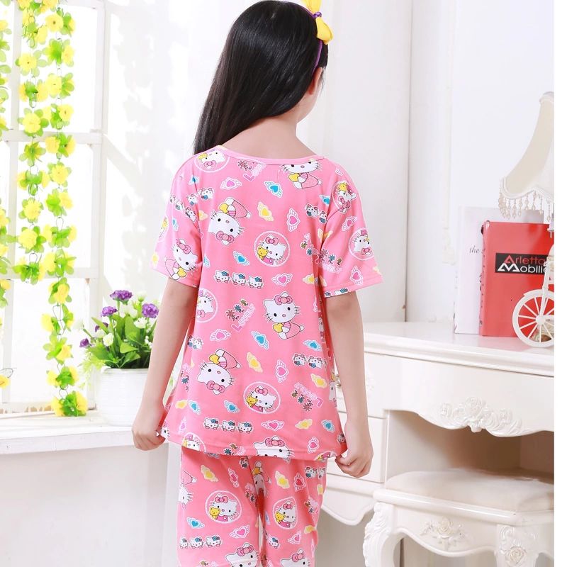 Set Đồ Bộ Ngắn Tay In Hình Mèo Hello Kitty Dễ Thương Dành Cho Các Bé