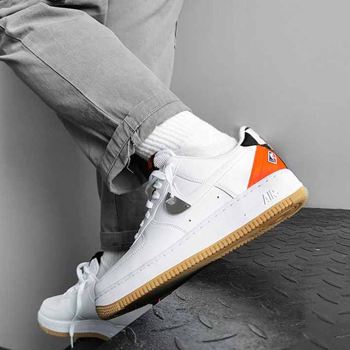 Giày Nike Air Force 1 NBA Gum chính hãng