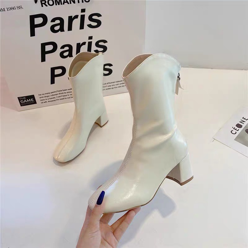 Boot Nữ Cổ V Gót Vuông 5P Hapas - BOT589