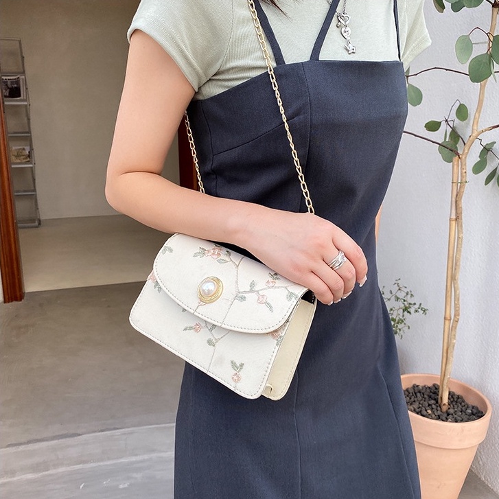 Túi đeo chéo cổ điển nghề thêu cao cấp💖 Women's bag 💖 Túi xách nữ mẫu mới nhất đẹp