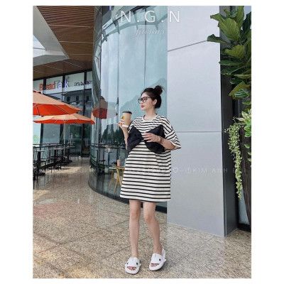 Váy phông kẻ nơ phối đen tiểu thư xinh