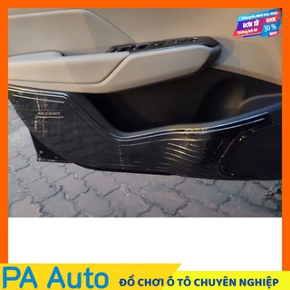 [Accent 2019] Combo 4 ốp trang trí tapli cửa cho xe Accent 2018 2019 2020 mẫu titan - có tặng kèm 1 cuộn keo 2 mặt