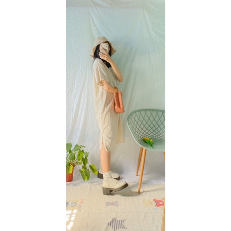 Đầm be linen form rộng