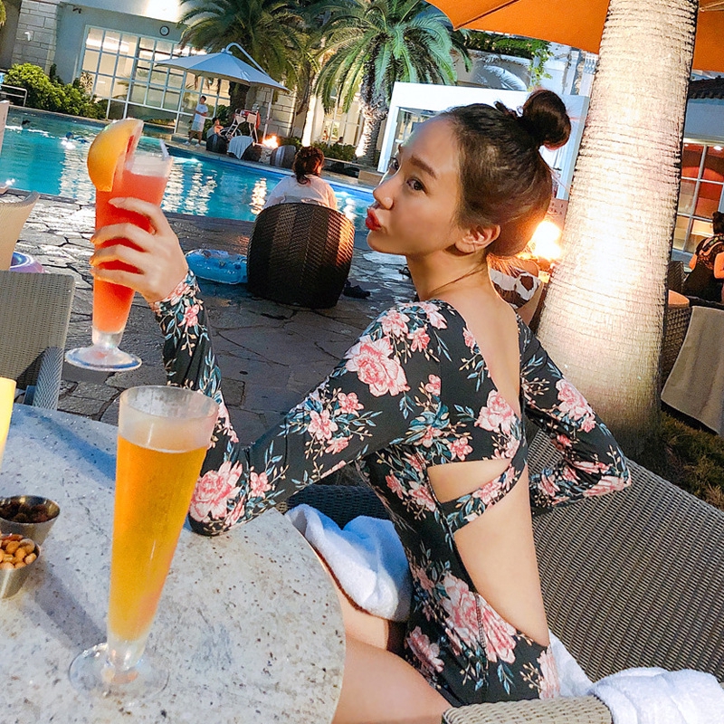 Bikini liền thân dài tay chống nắng thiết kế quyến rũ