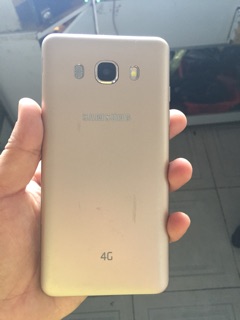 Điện thoại sam sung galaxy j5 2016