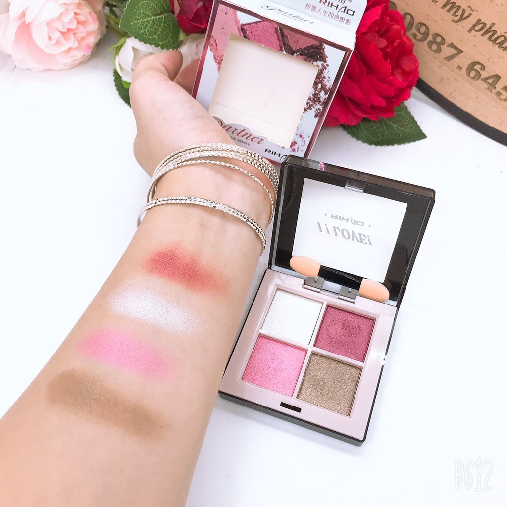 Xả kho phấn mắt nhũ 4 ô I love M211 | BigBuy360 - bigbuy360.vn