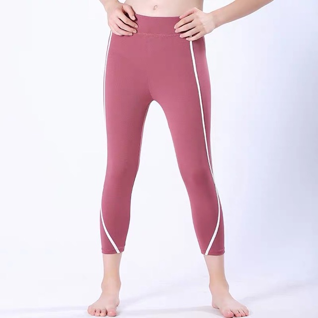 Quần Tập Gym Nữ Quần Tập Yoga Chất Liệu Thoáng Mát. Vân Kẻ Tinh Tế. ms 862