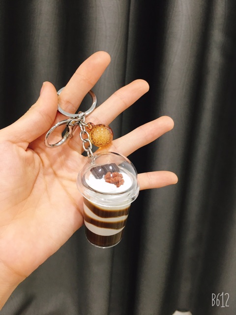 Móc khoá trà sữa siêu yêu