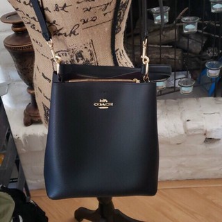 Túi coach town bucket size lớn