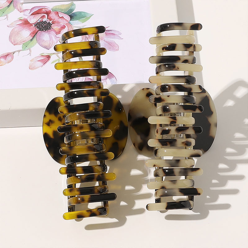 Kẹp tóc bằng nhựa Acrylic hoạ tiết da báo