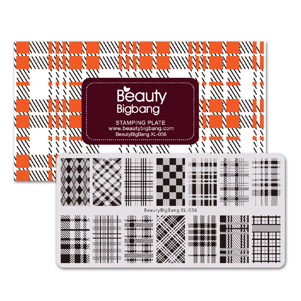 Khuôn sơn móng tay hình chữ nhật họa tiết caro