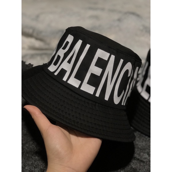 Bucket đen in chữ BALEN  xung quanh nón - Nón thời trang nam nữ phong cách mới lạ