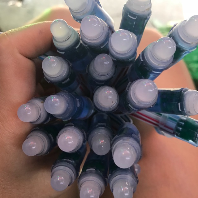 Led 7 mầu phi 8 đế 12