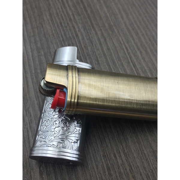 Vỏ Quẹt J3 Khắc Hoa Văn