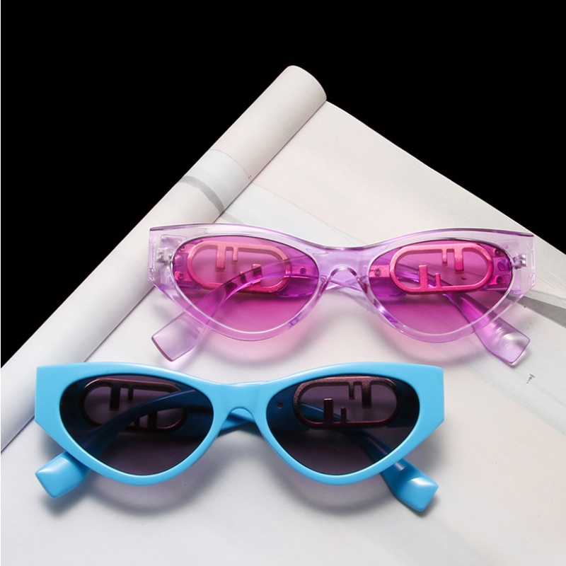 Kính Mát Mắt Mèo Gọng Nhỏ Thời Trang Hàn Quốc Cổ Điển