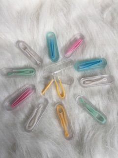Dụng cụ đeo lens
