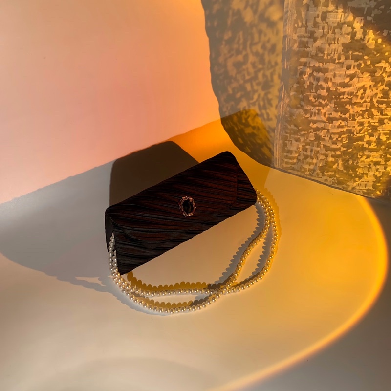 The Fala - Clutch satin xếp ly đi kèm 3 loại quai