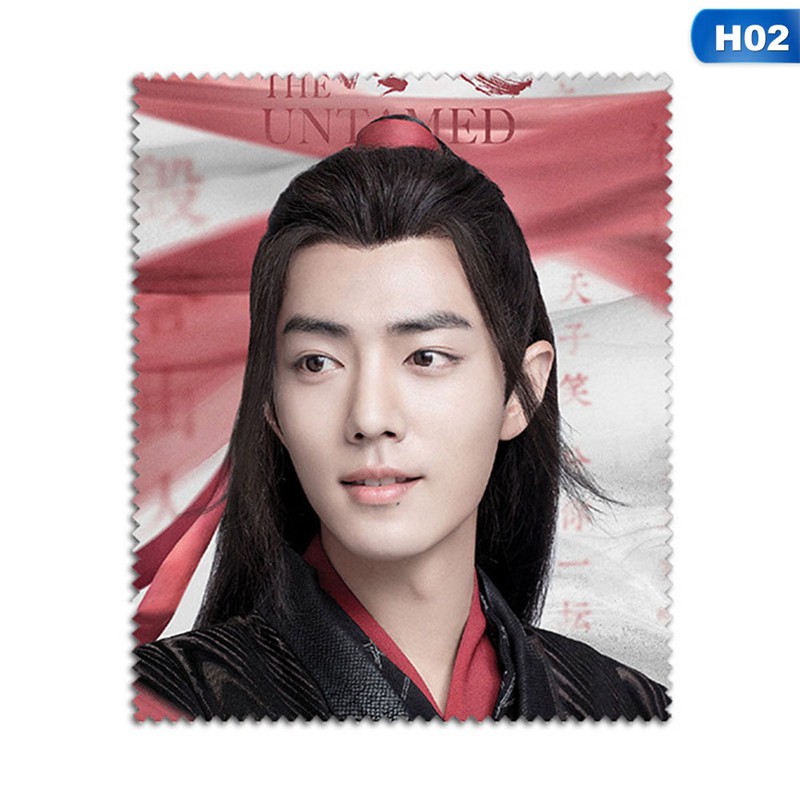 Khăn lau mắt kính chất liệu Microfiber