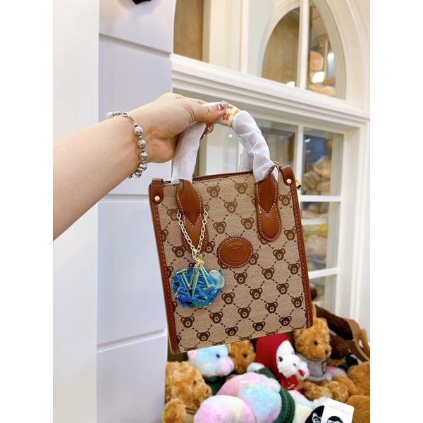 Túi đầu gấu🐻 TTWN BEAR 🐻 xách + đeo chéo