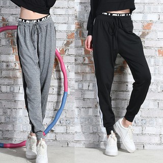 Quần jogger nữ i quần thể thao nữ lover hàng hot2020