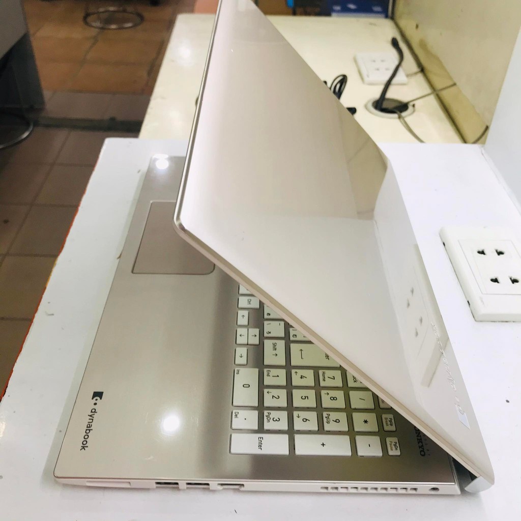 Máy Laptop Toshiba Dynabook T45 Intel Core i3 8130U, 4gb ram, 128gb ssd, Vga  uhd 620, 15.6 inch Full HD. Đẹp ,Bền, Rẻ | BigBuy360 - bigbuy360.vn