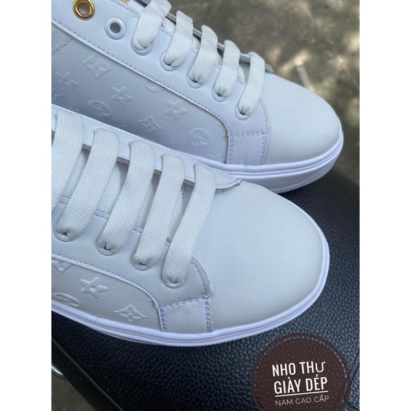 Giày thể thao nam trắng buộc dây . Giày louis vuitton nam siêu cấp kèm hộp