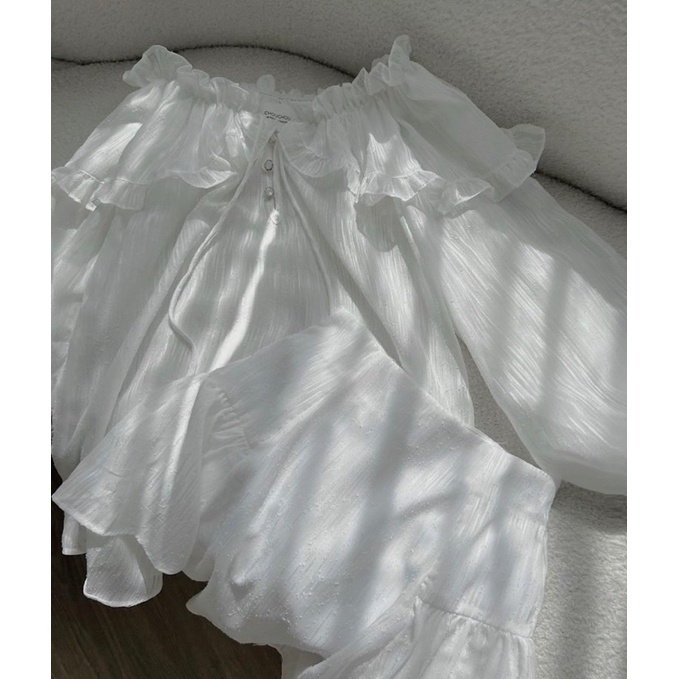 SET ÁO VOAN VIỀN BÈO + CHÂN VÁY