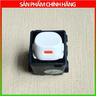 Công tắc 20a sino s18