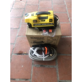 máy rửa xe Sakura
