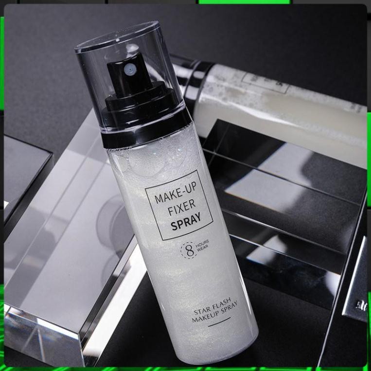 Xịt Nhũ Khóa Trang Điểm Star Flash Make Up Spray 8 Hours Wear