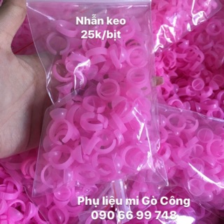 Nhẫn đổ keo/ đựng keo nối mi 2 màu trắng và hồng