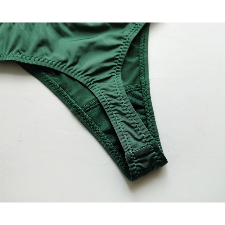 Quần Lót Thể Thao Nâng Hông Cạp Thấp Màu Hồng / Đen / Xanh Lá / Trắng / Đỏ Bằng Kim Loại Trang Trí Cho Nữ