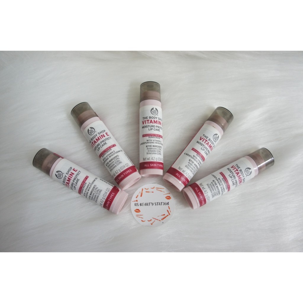 Son Dưỡng Môi The Body Shop Moisture Protect Lip Care Dưỡng ẩm SPF 15 (mẫu mới)