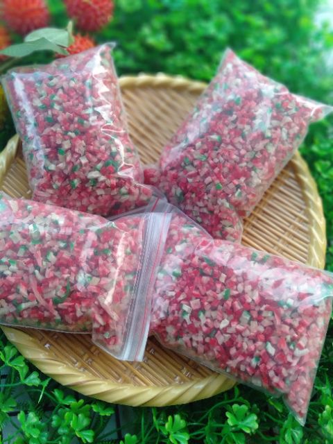 HẠT LỰU KHÔ NẤU CHÈ