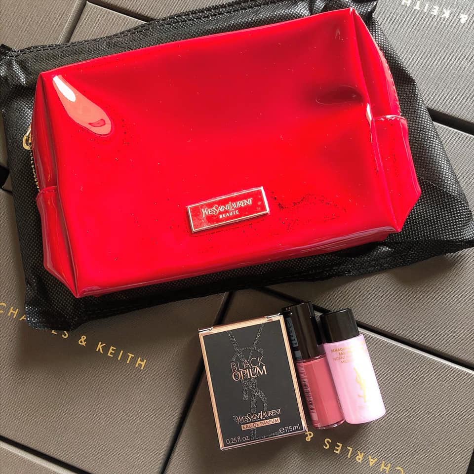 Set mỹ phẩm ysl 4 món túi đỏ