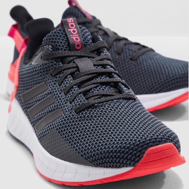Giày adidas auth