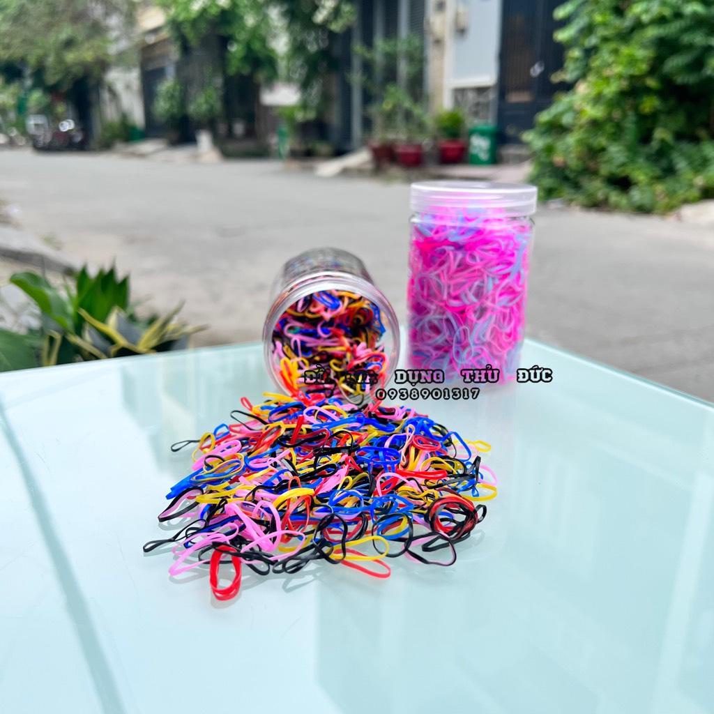 Hộp 1000 sợi thun siêu dai cột không đau cho bé - GIAO MÀU NGẪU NHIÊN (hộp cao)