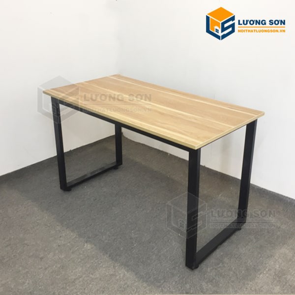 Bàn làm việc chân sắt chữ U - Bàn văn phòng khung sắt [Ảnh thật] | BigBuy360 - bigbuy360.vn