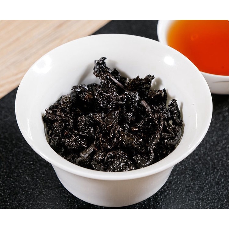 Hộp 250g trà Ô Long hàng chính hãng nhập khẩu thanh lý hộp móp vỏ nhẹ