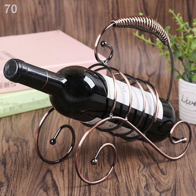 Giá đựng chai rượu kiểu châu Âu trang trí tủ rượu