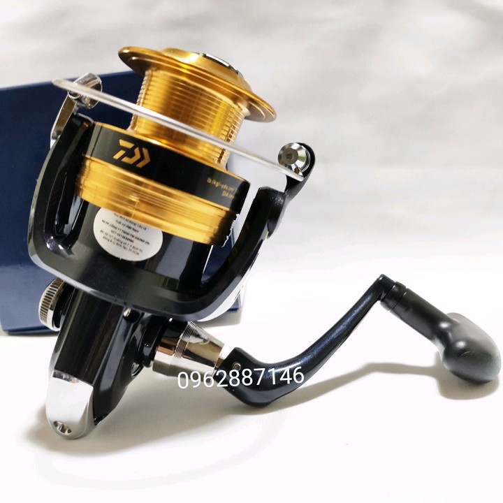 Máy câu daiwa 4000 siêu bạo lực