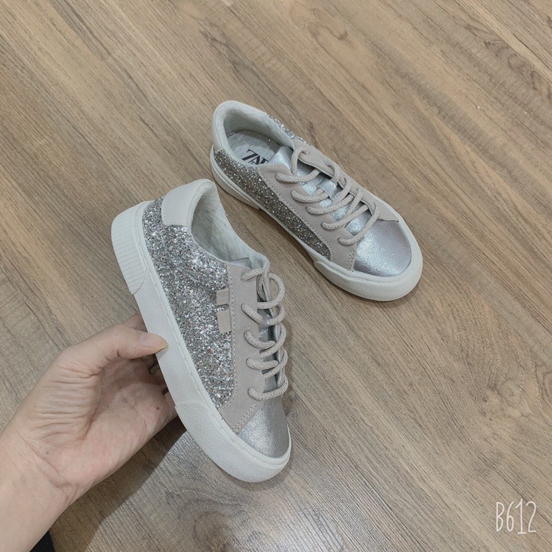 Giày thể thao nữ Zara nhũ bạc