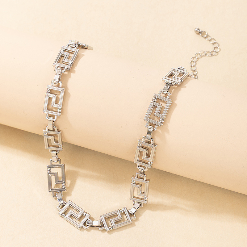 Vòng Cổ Choker Thiết Kế Đơn Giản Thời Trang Sành Điệu Cho Nữ