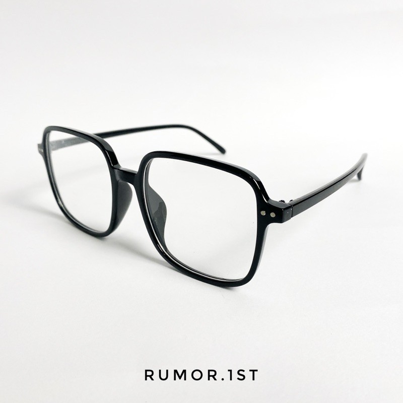 Kính Dream Glasses square basic đen trong