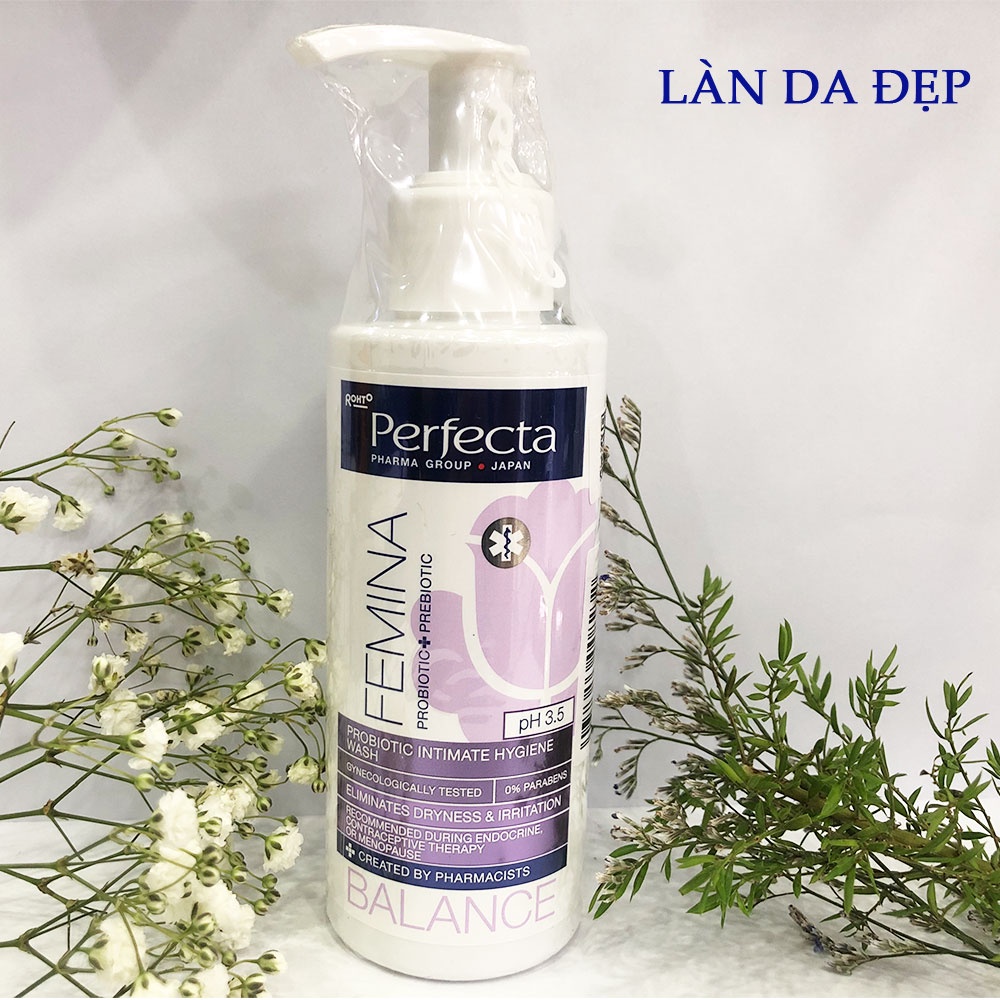 Dung dịch vệ sinh phụ nữ Perfecta Femina Balance khử mùi kháng khuẩn bảo vệ da vùng nhạy cảm chai 150ml