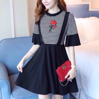 Đầm suông giả yếm cực xinh
