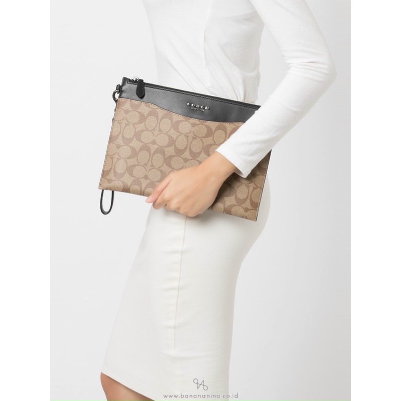 Clutch ví cầm tay