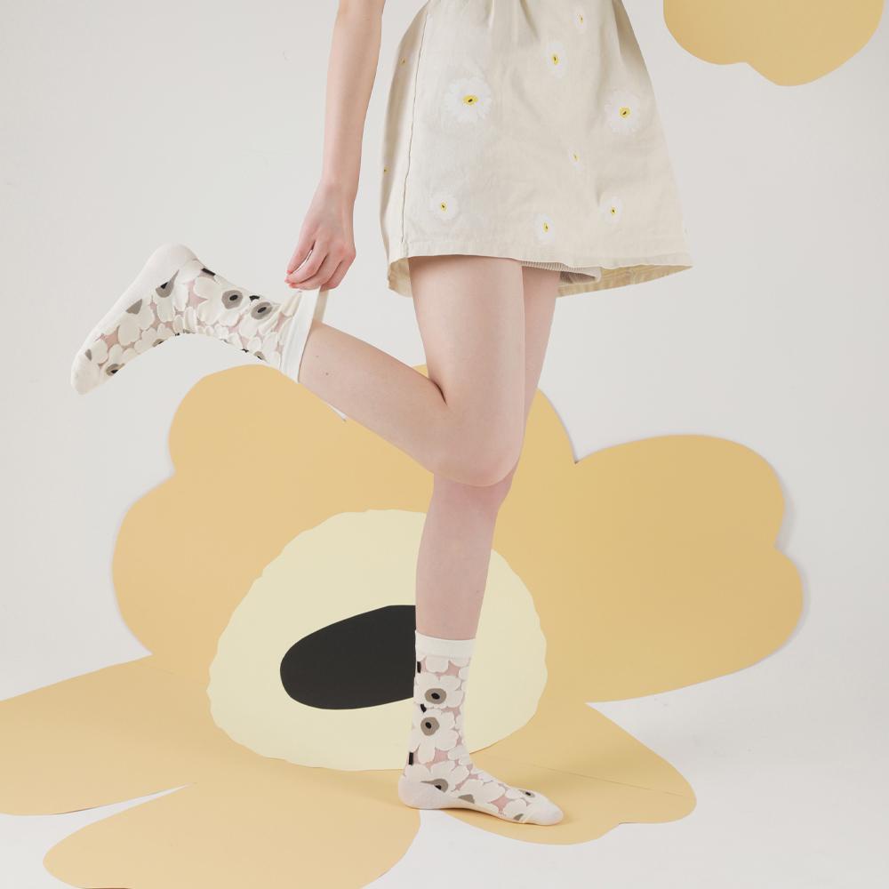 Vớ Lưới Siêu Mỏng Họa Tiết Hoa Lớn Ngọt Ngào Cho Nữ